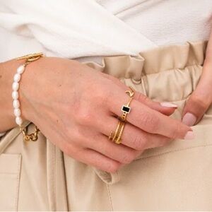 Nevaeh Fusion Onyx Stone Gold BlackRing Sz 6